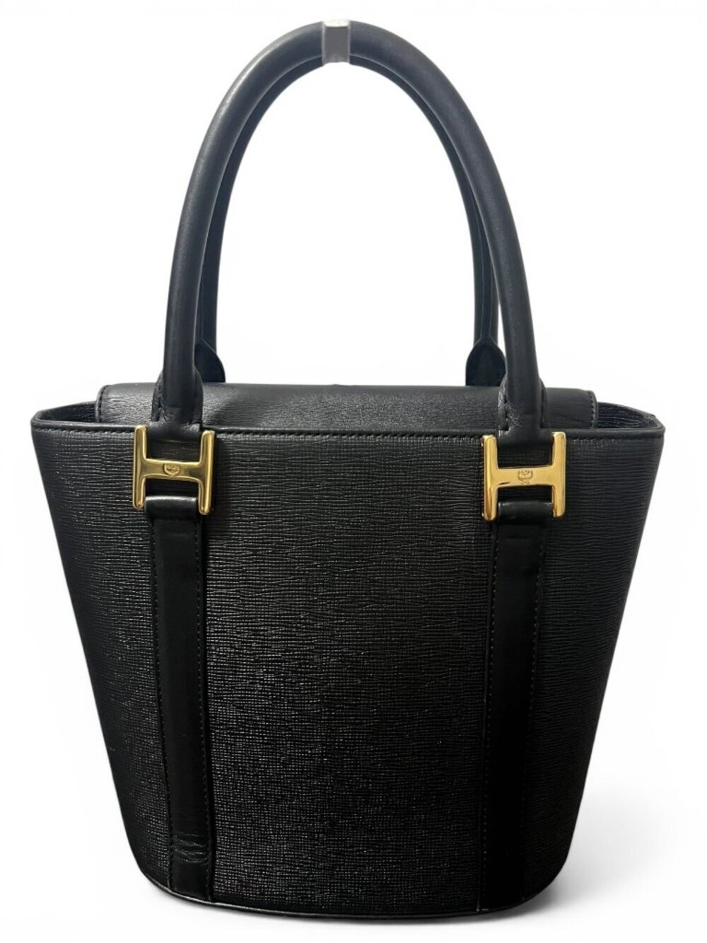 MCM Black Leather Small Bucket Bag With Gold Hardware & Logo Accents - Picture 4 of 9